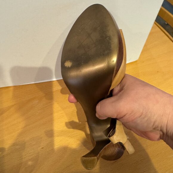 Tahari Treble Jeweled Heels - sz 8.5 - Picture 7 of 10